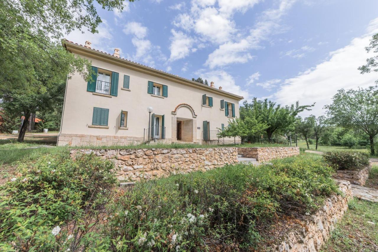 Apartamentos Rurales El Colvillo Trillo Dış mekan fotoğraf
